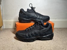 Nike Air Max 95 Essential