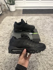 Nike Air Max 95 Essential