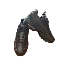 Nike Air Max 95 "Triple Black"